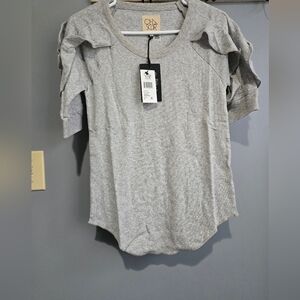 NWT CHASER Gray Ruffle Sleeve Top, SIZE MEDIUM